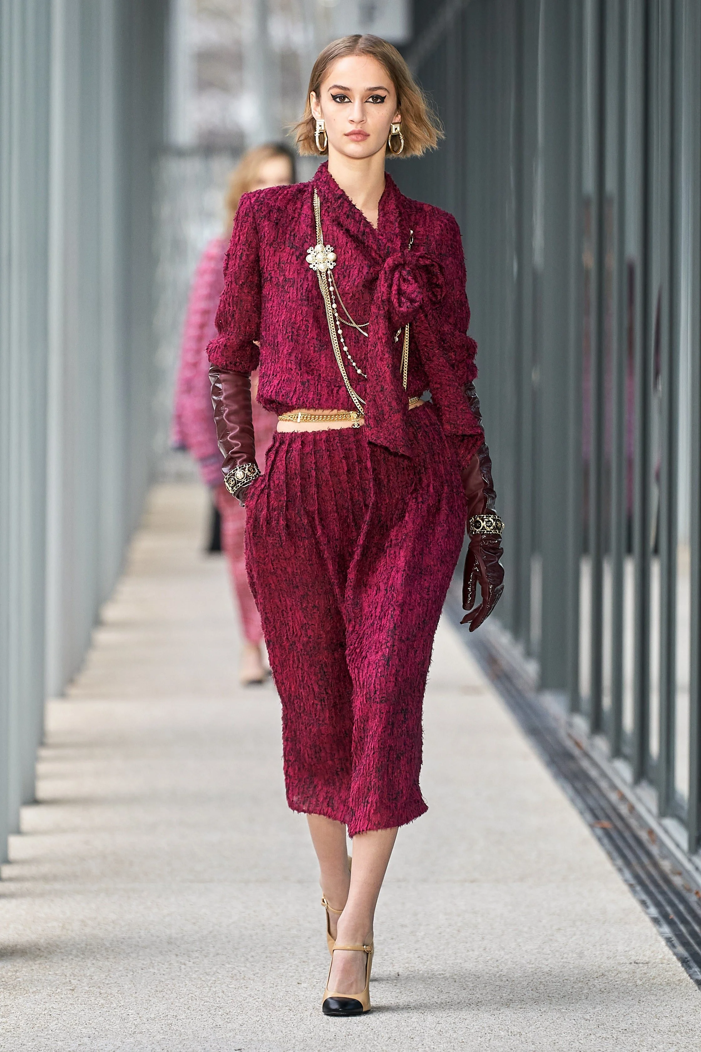 00044-Chanel-Pre-Fall-22-Paris-credit-gorunway.jpeg