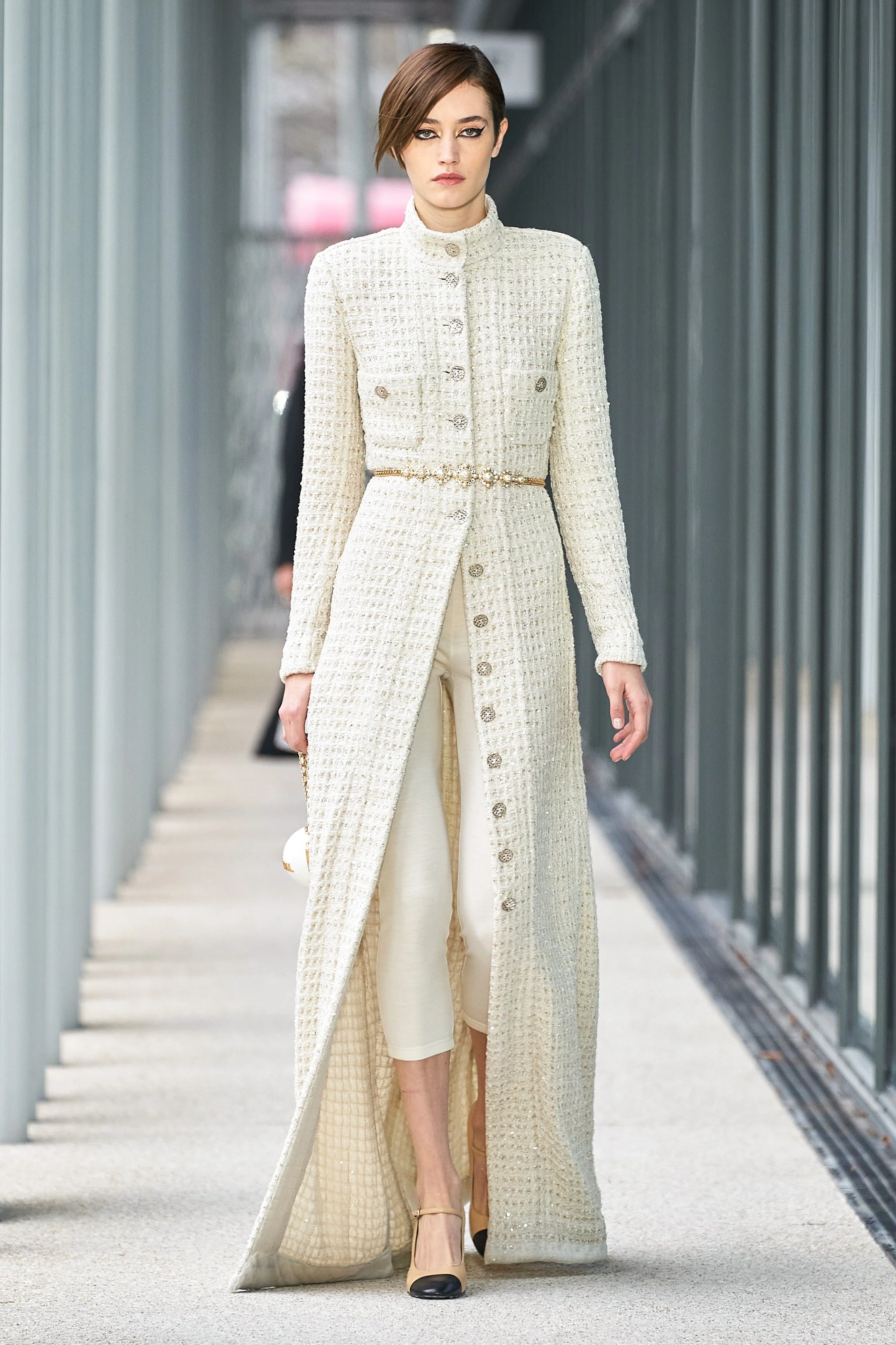 00058-Chanel-Pre-Fall-22-Paris-credit-gorunway.jpeg