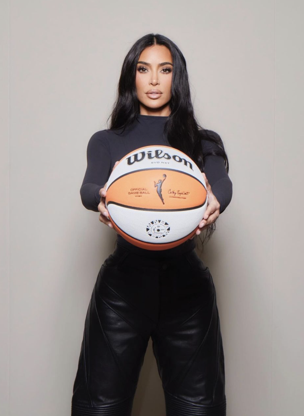 Skims, the brand owned by Kim Kardashian, has entered into a new partnership with the NBA.