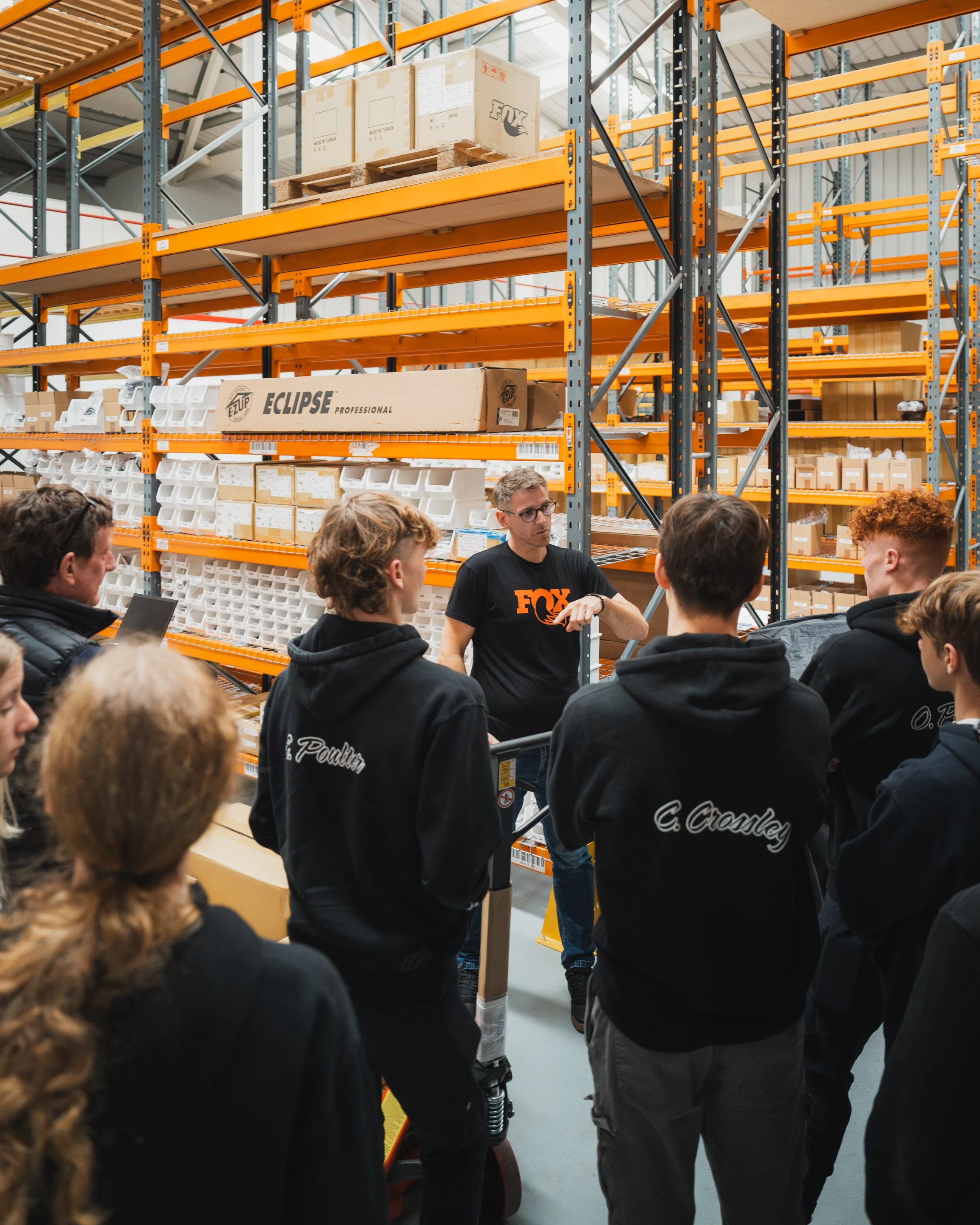 SPECIALIZED YOUTH TEAM FOX HQ 23-10-23 1 18-Enhanced-NR.jpg