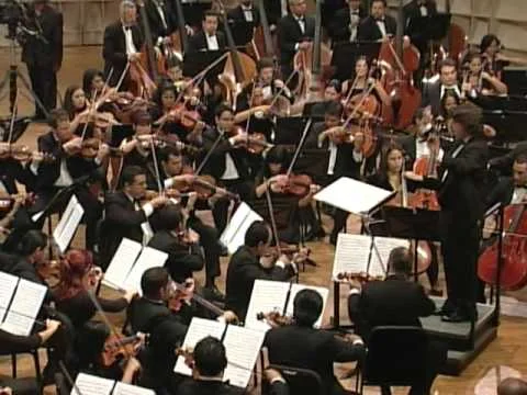 Simon Bolivar Symphony Orchestra / Juan J. Colomer "Convergencias" 2/2