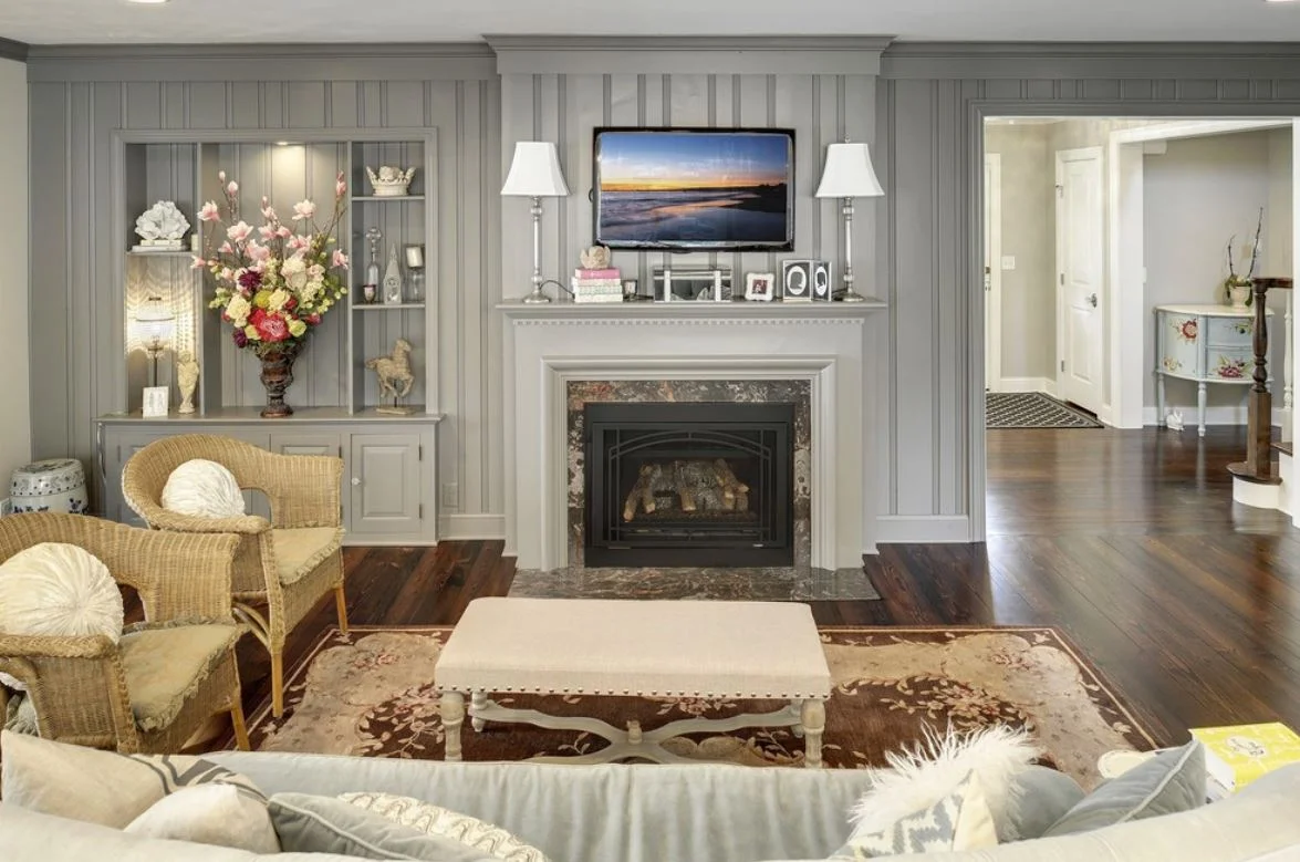 LIVING-ROOM.JPG