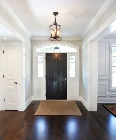 FOYER.JPG