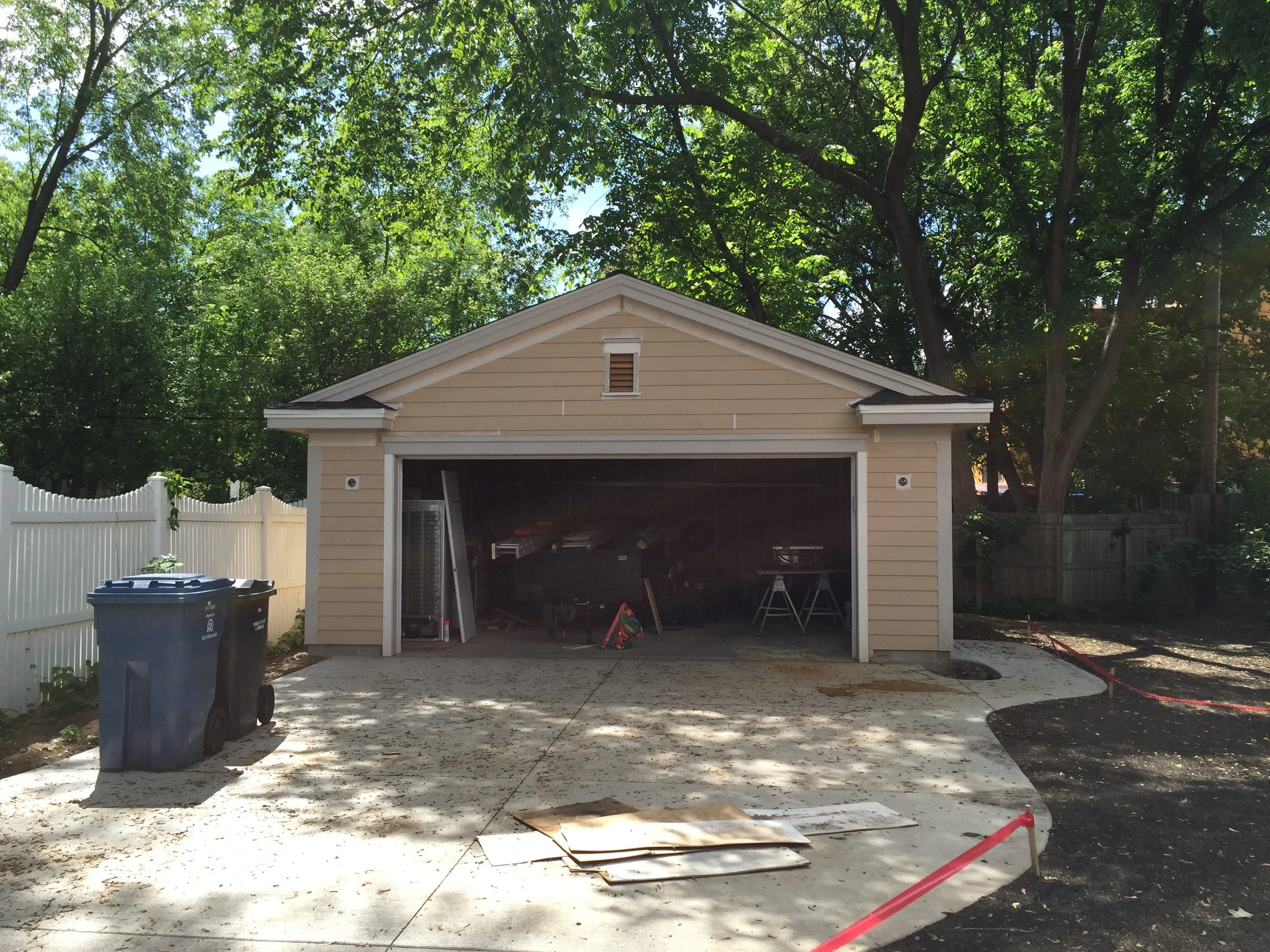 4-ext garage.JPG