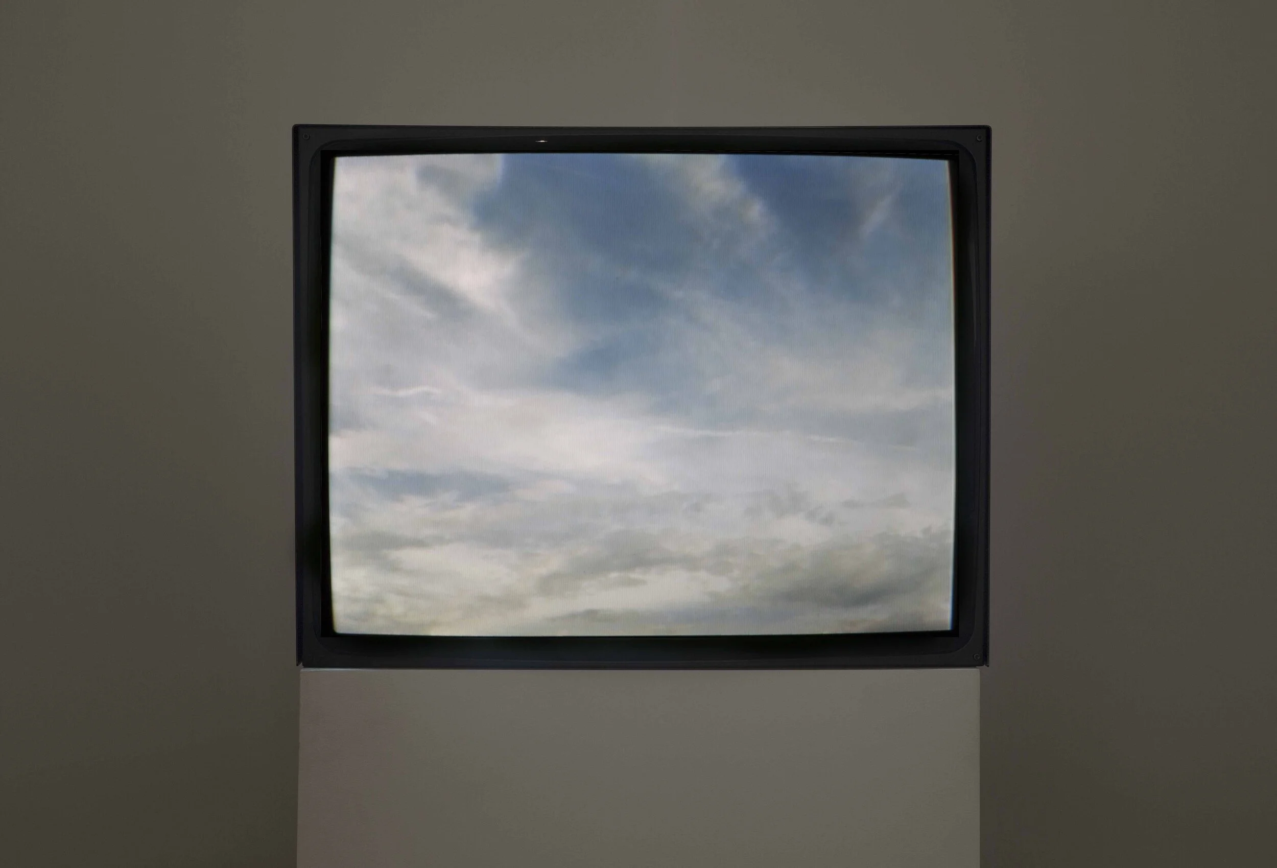 T.V. to See the Sky Inspired by Yoko Ono’s work, SKY T.V