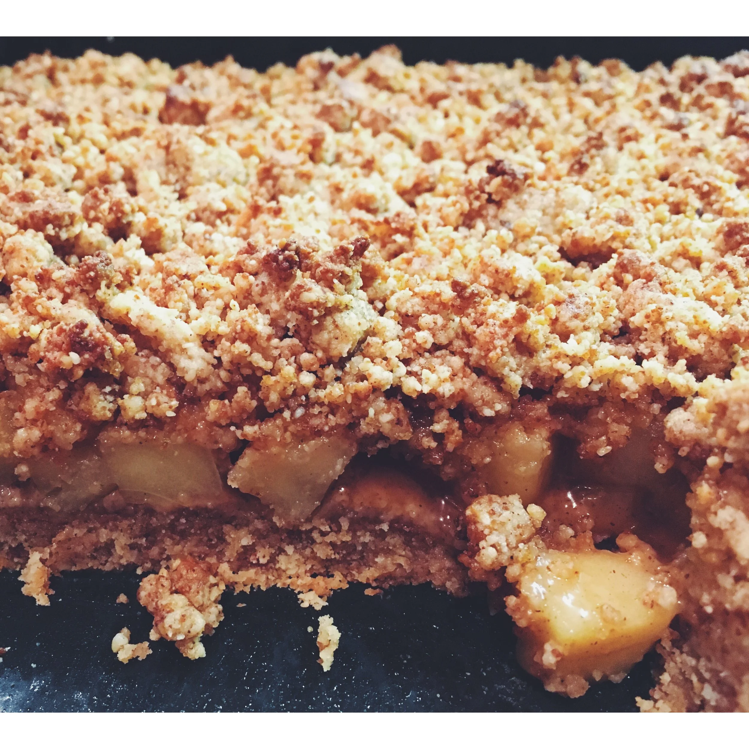 SPICED PEAR MAPLE CRUMBLE