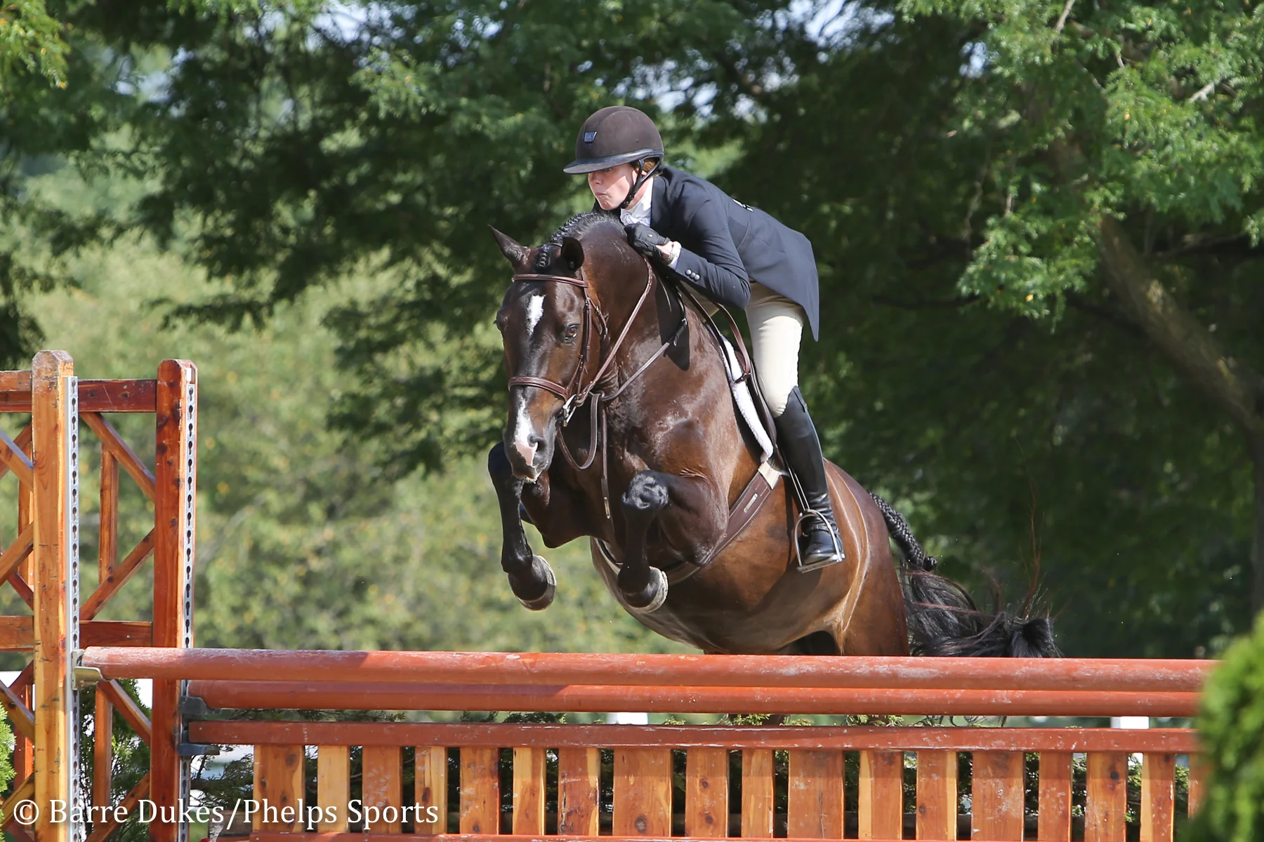 Molly Sewell Repeats One-Two Finish in $5,000 USHJA National Hunter Derby at Kentucky Summer Classic