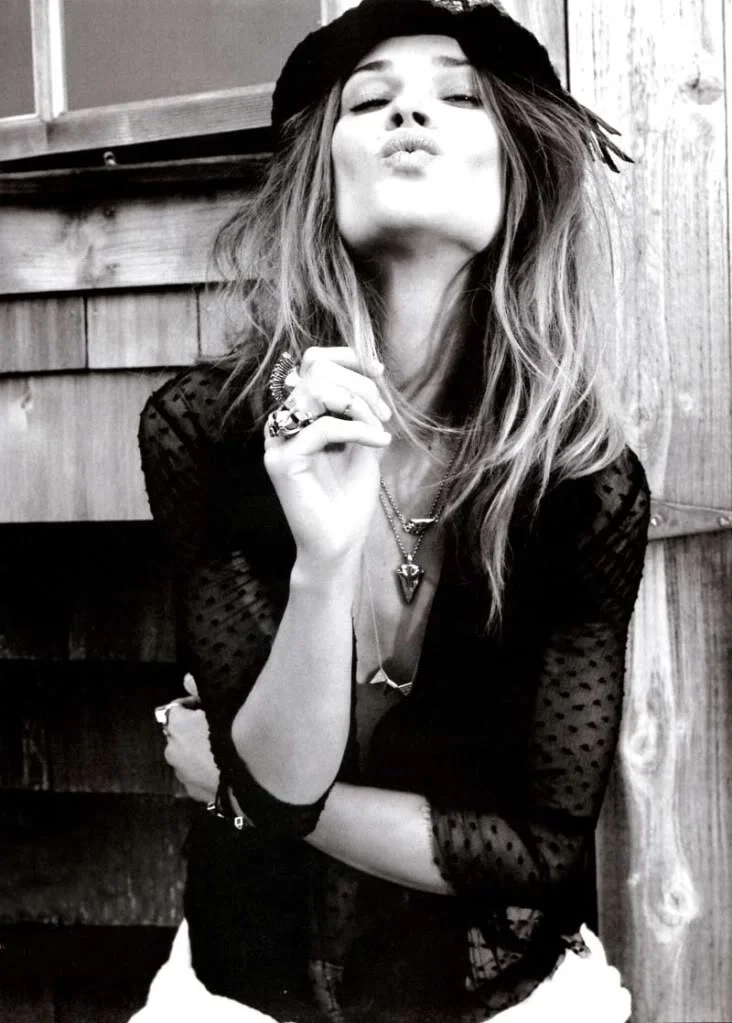ErinWassonElleFranceJune1112.jpg
