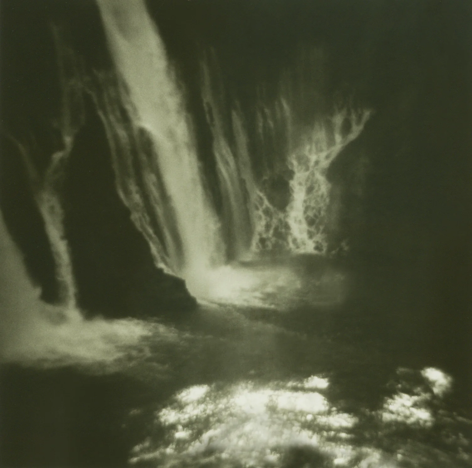 Waterfall.jpg