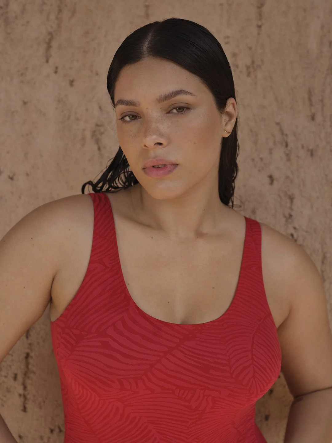Red_Swimsuit_0084_final Kopie.jpg