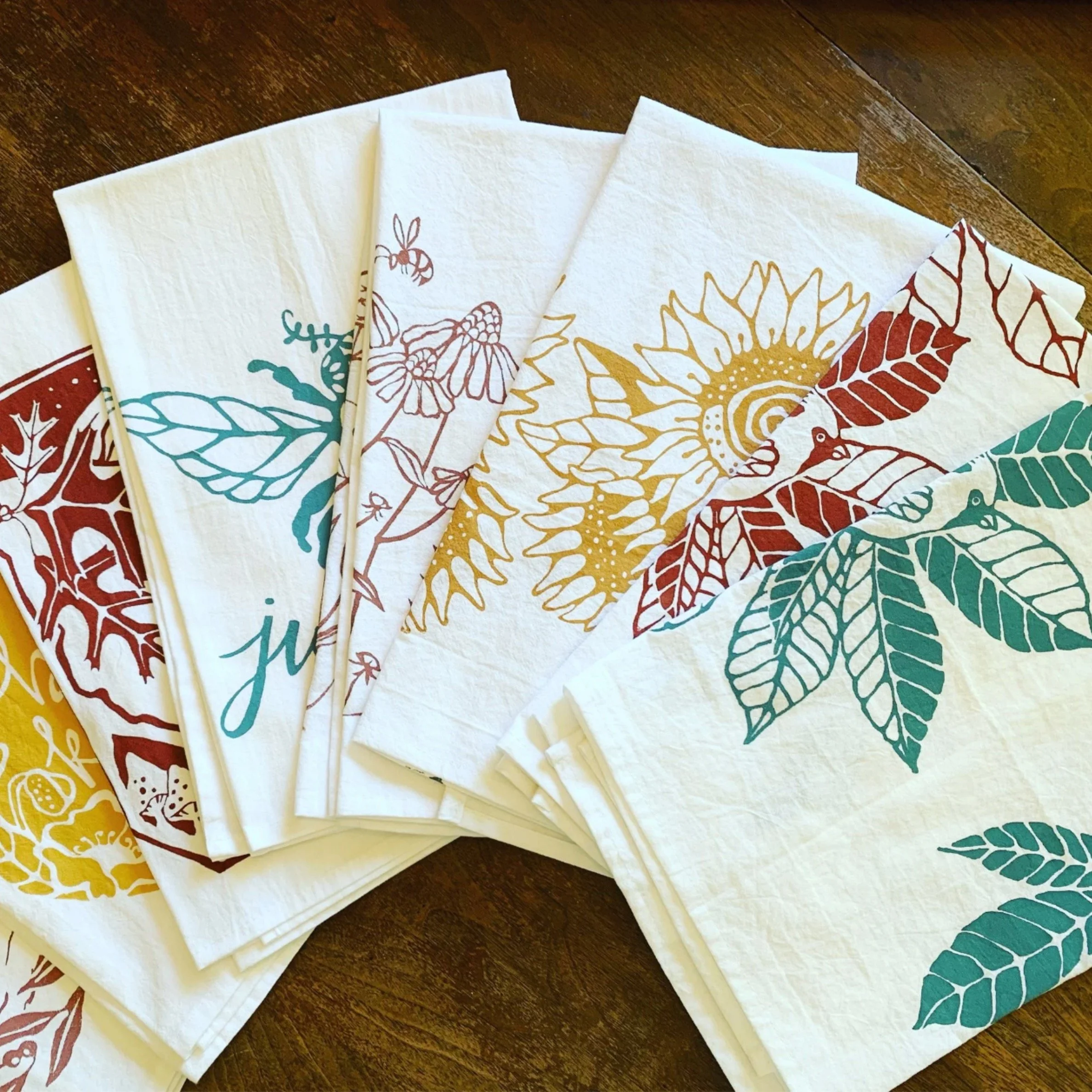Now offering Monthly Tea Service!

Join this subscription and receive our popular tea towels throughout the year. 

Elizabeth curates a selection of towel designs representing the four seasons, with three different designs received quarterly. 

Click