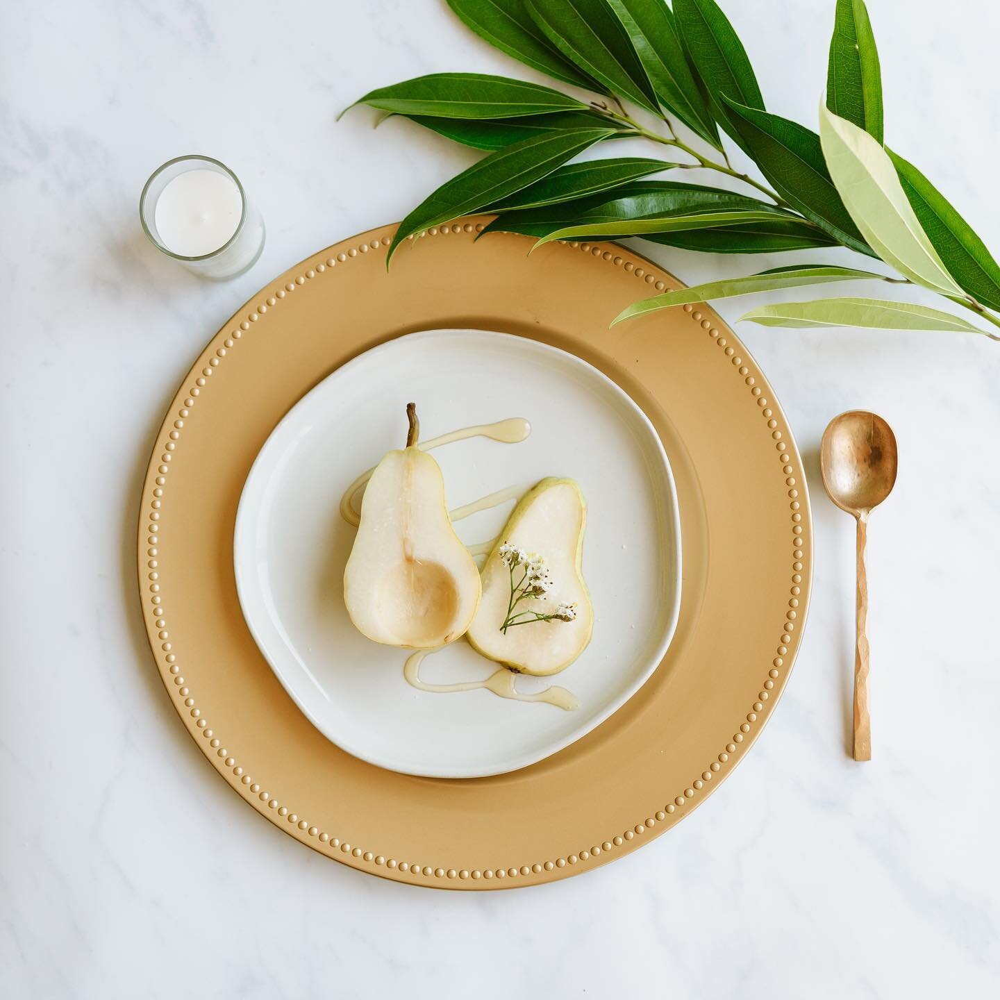 Did you catch the BTS of this shot in my Reels?  Crazy what a mess flat lays make.  I used one of my favorite indoor presets (which is the one I use on all of my home photos). It creates crisp whites and vibrant greens and boy, I think I&rsquo;m in l