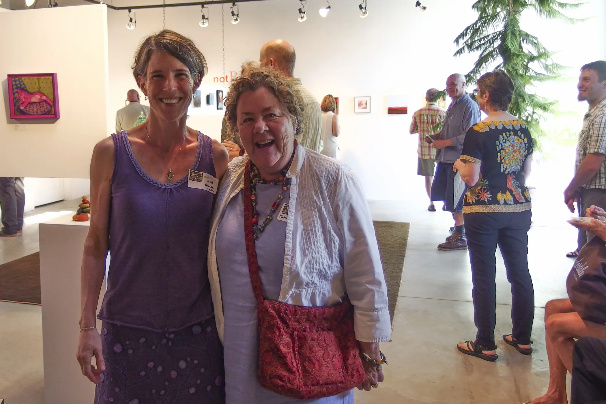 Finally got to meet Kathleen O'Brien , artist and healer ... (and to the right, Mary Rezny (black shirt) and to her right, Nathan Zamarron, juror)