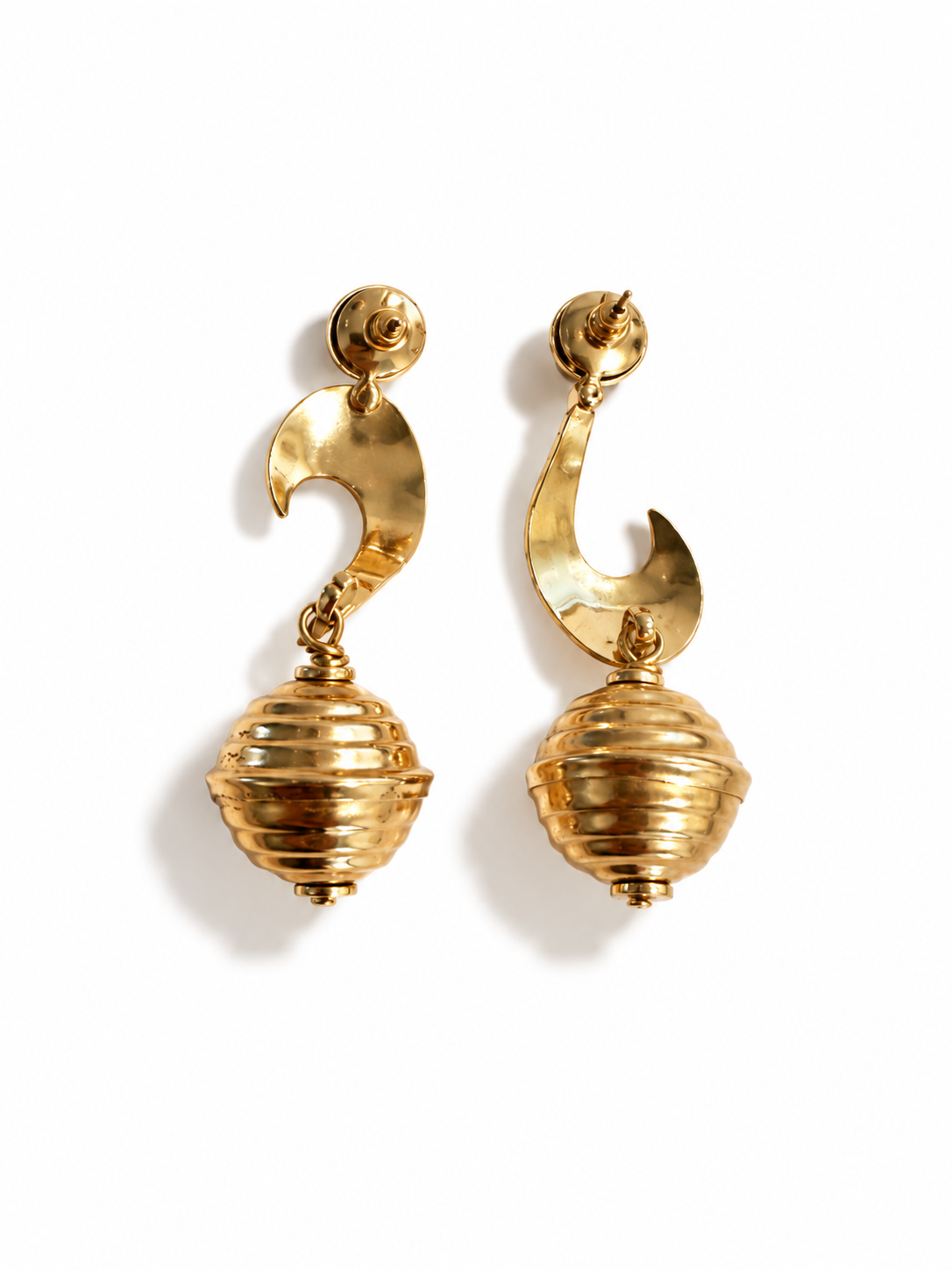 ola-gold-earrings-back.PNG