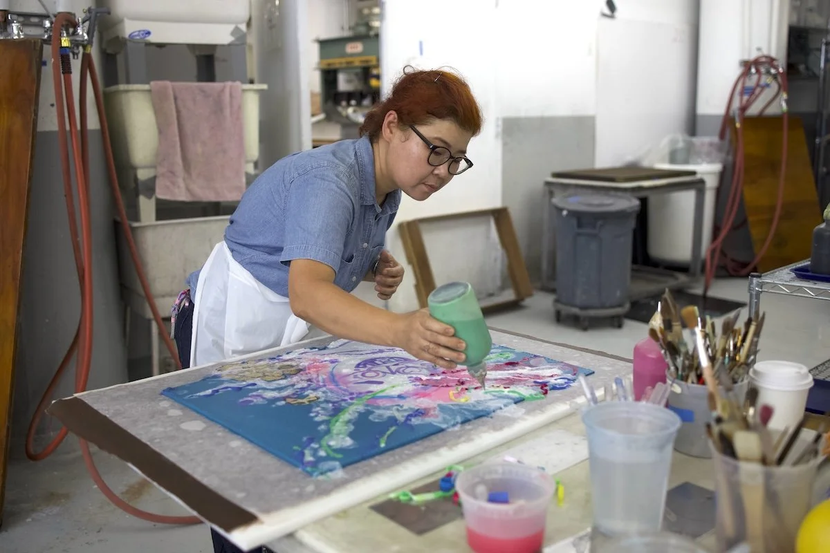  Jiha Moon paints with pulp 