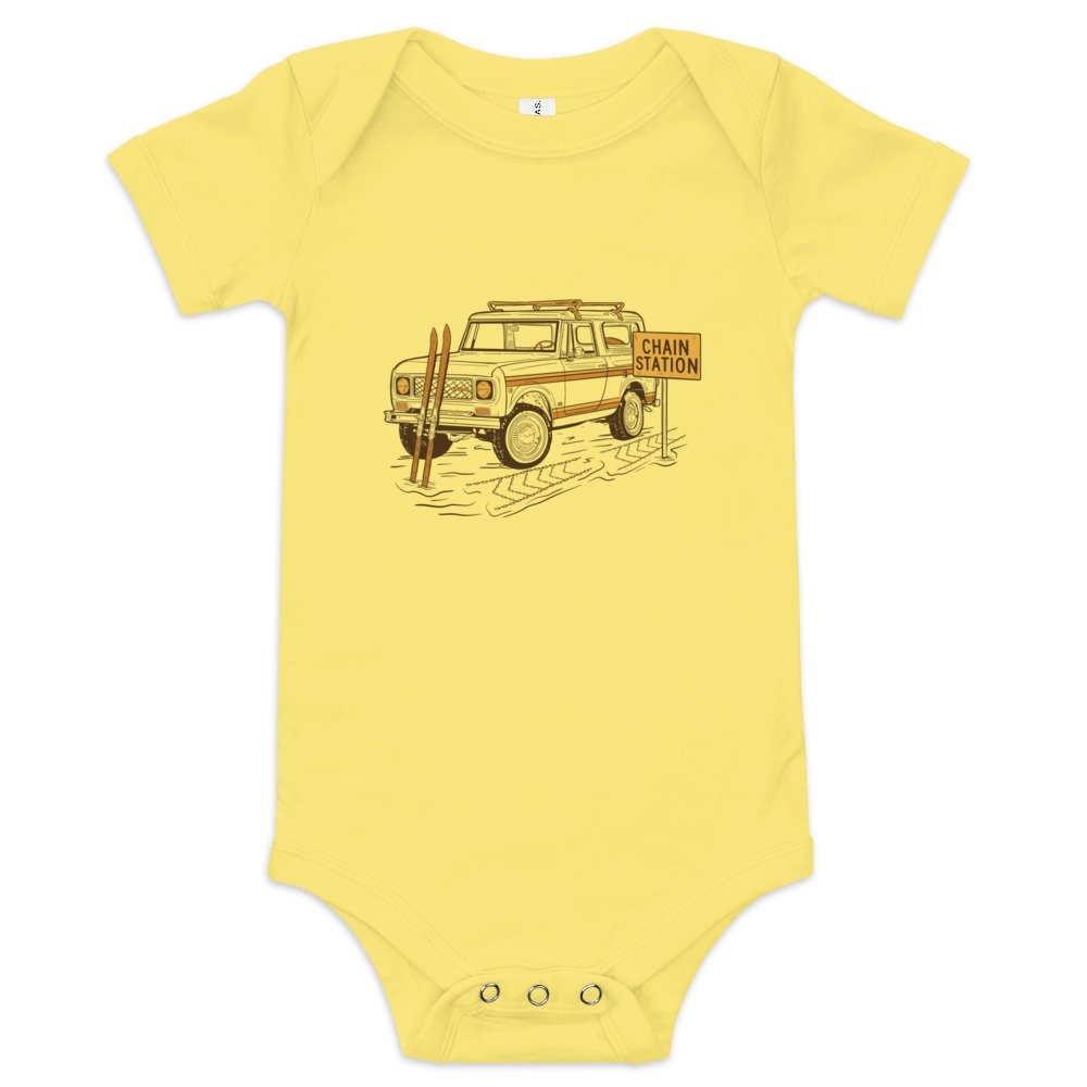 baby-short-sleeve-one-piece-yellow-front-640788798e400.jpg