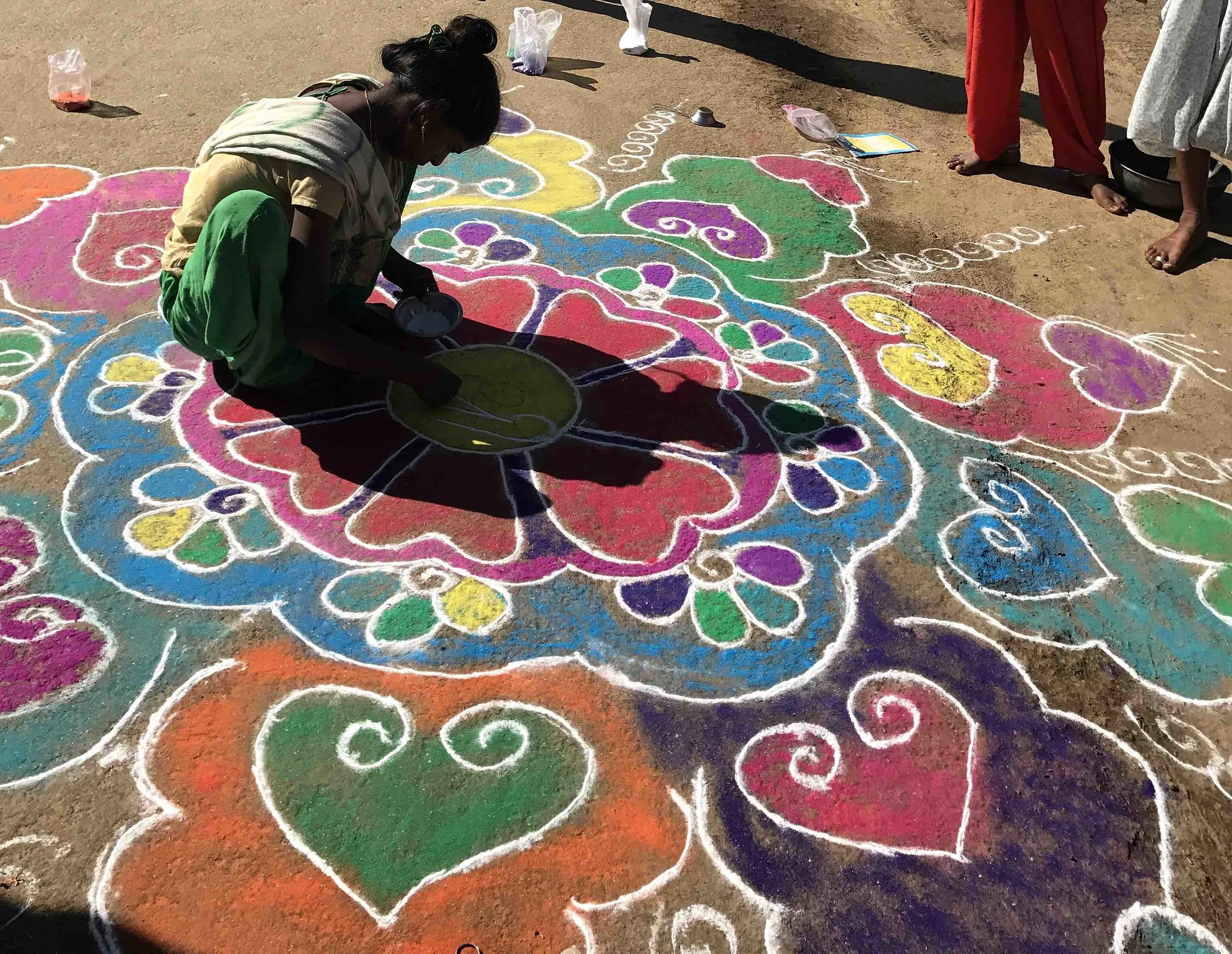 Maharashtra is situated in the geographic middle of India, part north, part south, it offers an ideal blend of cultures. 