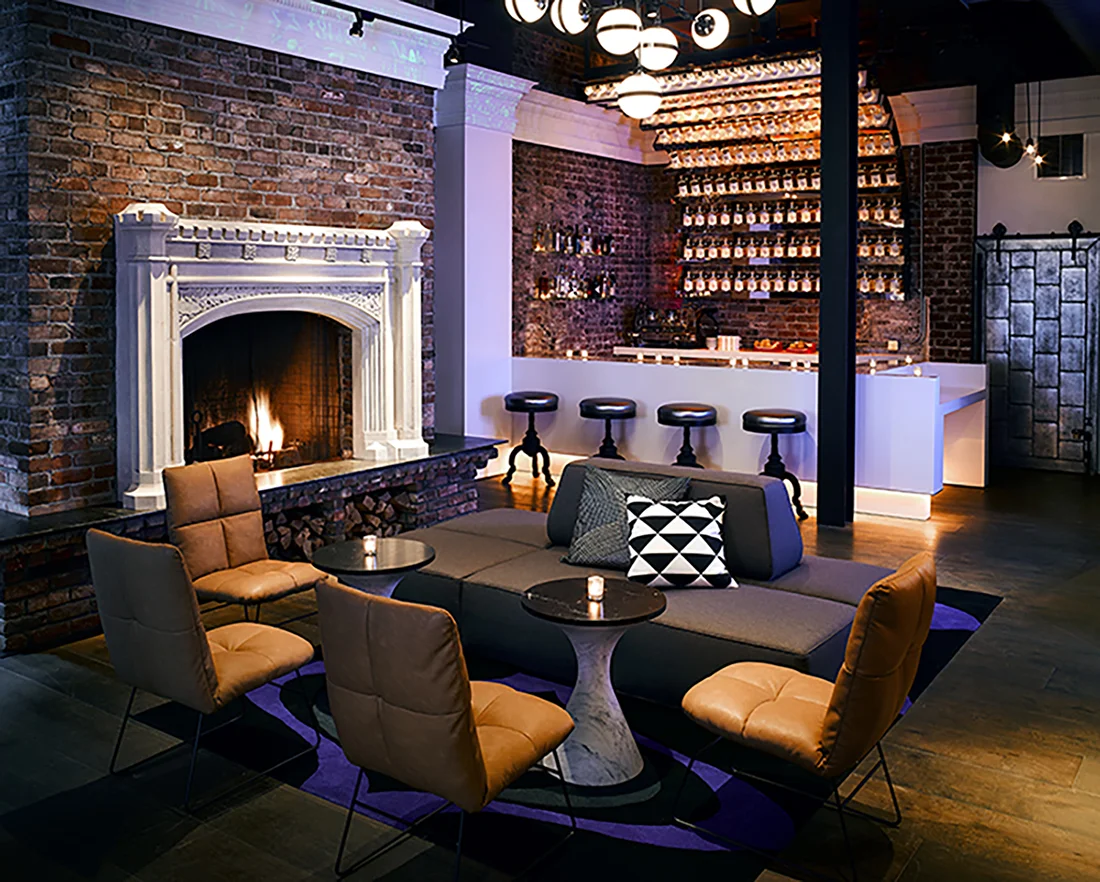 05 - Zeppelin_Lobby_Bar_2_54464 - resized for squarespace.jpg