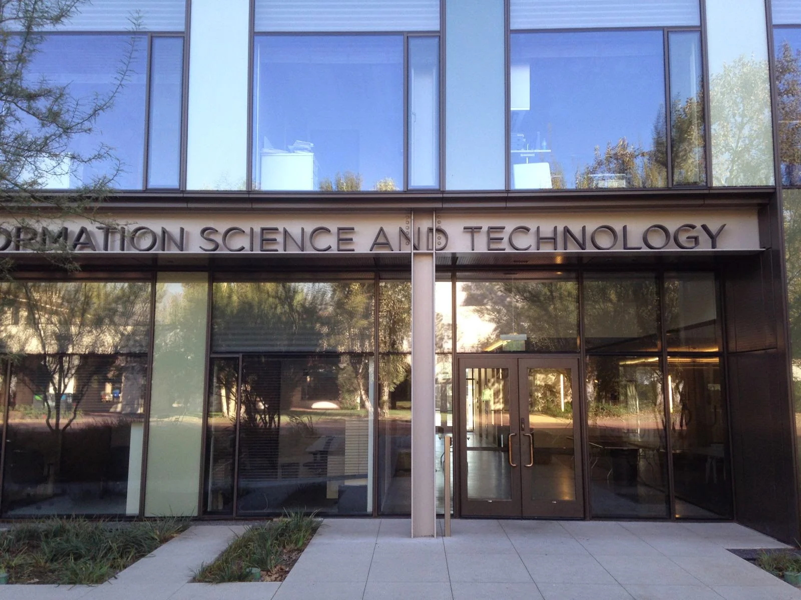  Spliced "N" &amp; "D" letters. 