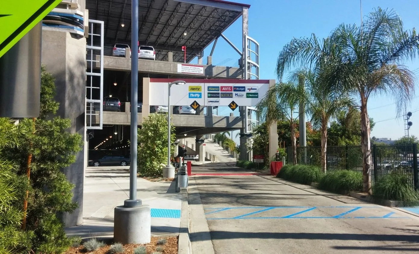 Bob Hope Airport Regional Intermodal Transportation Center & Elevated Walkway