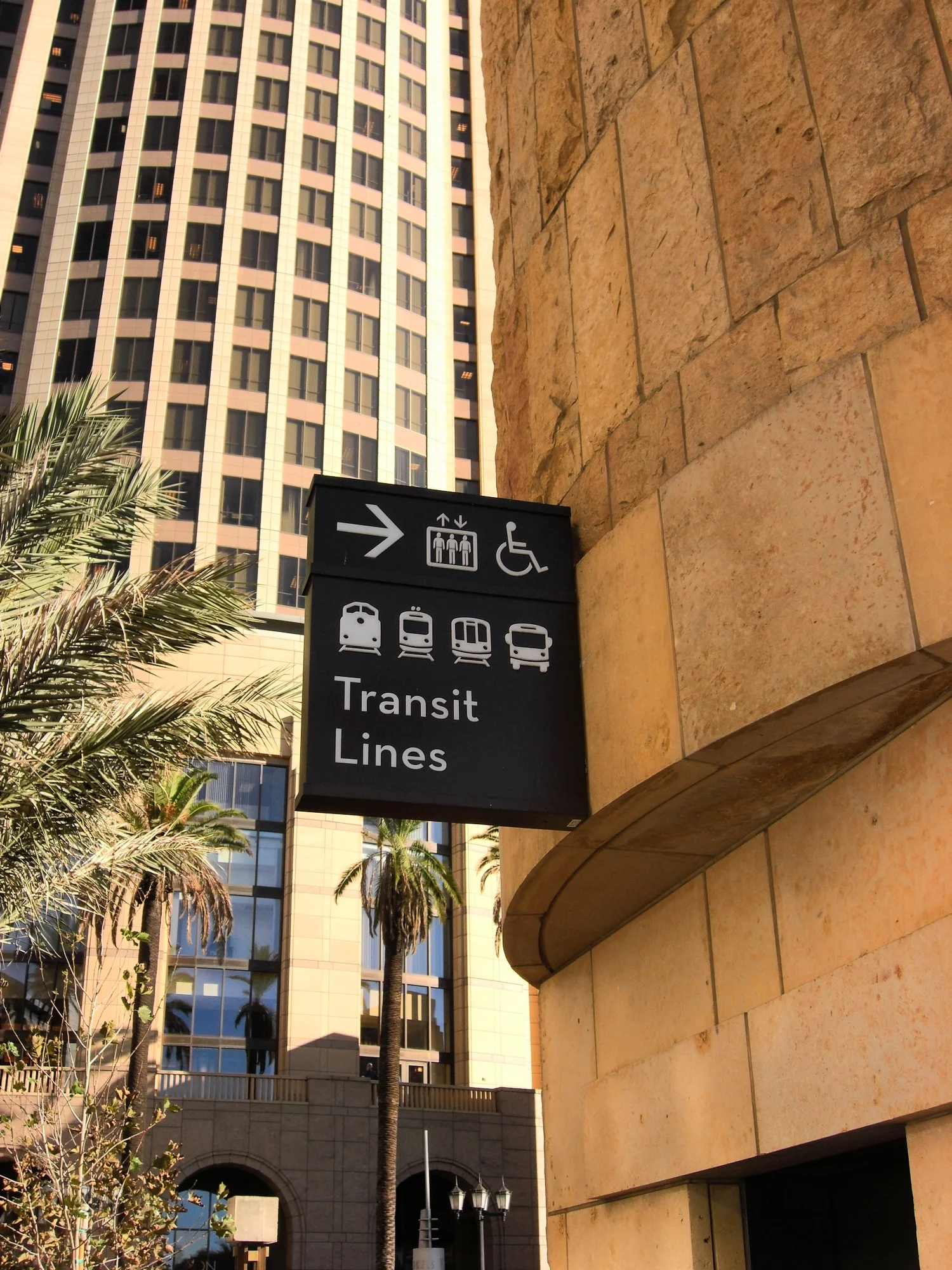 Pedestrian Directional Blade