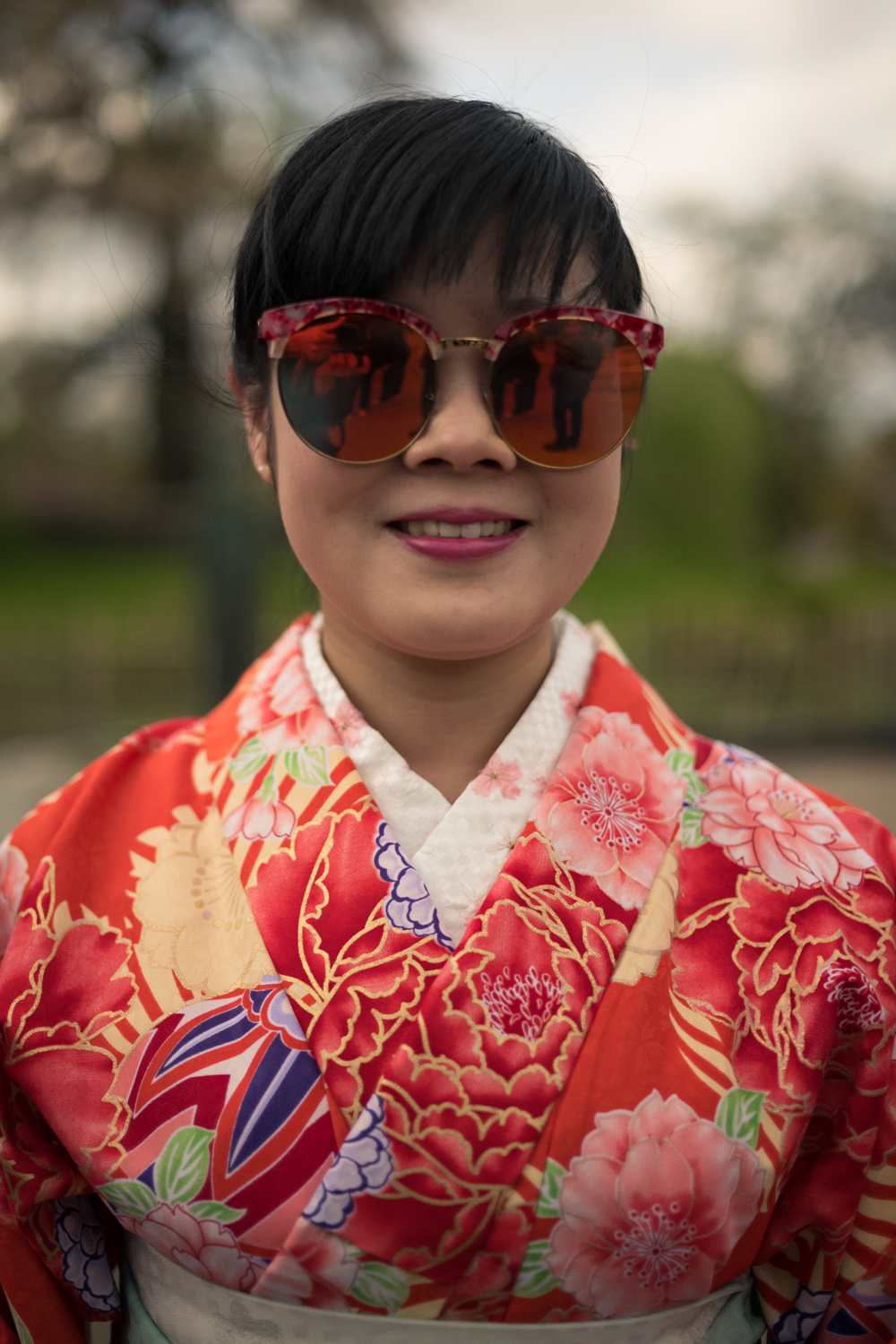 Chinese Girl in Maruyama Park, Kyoto.