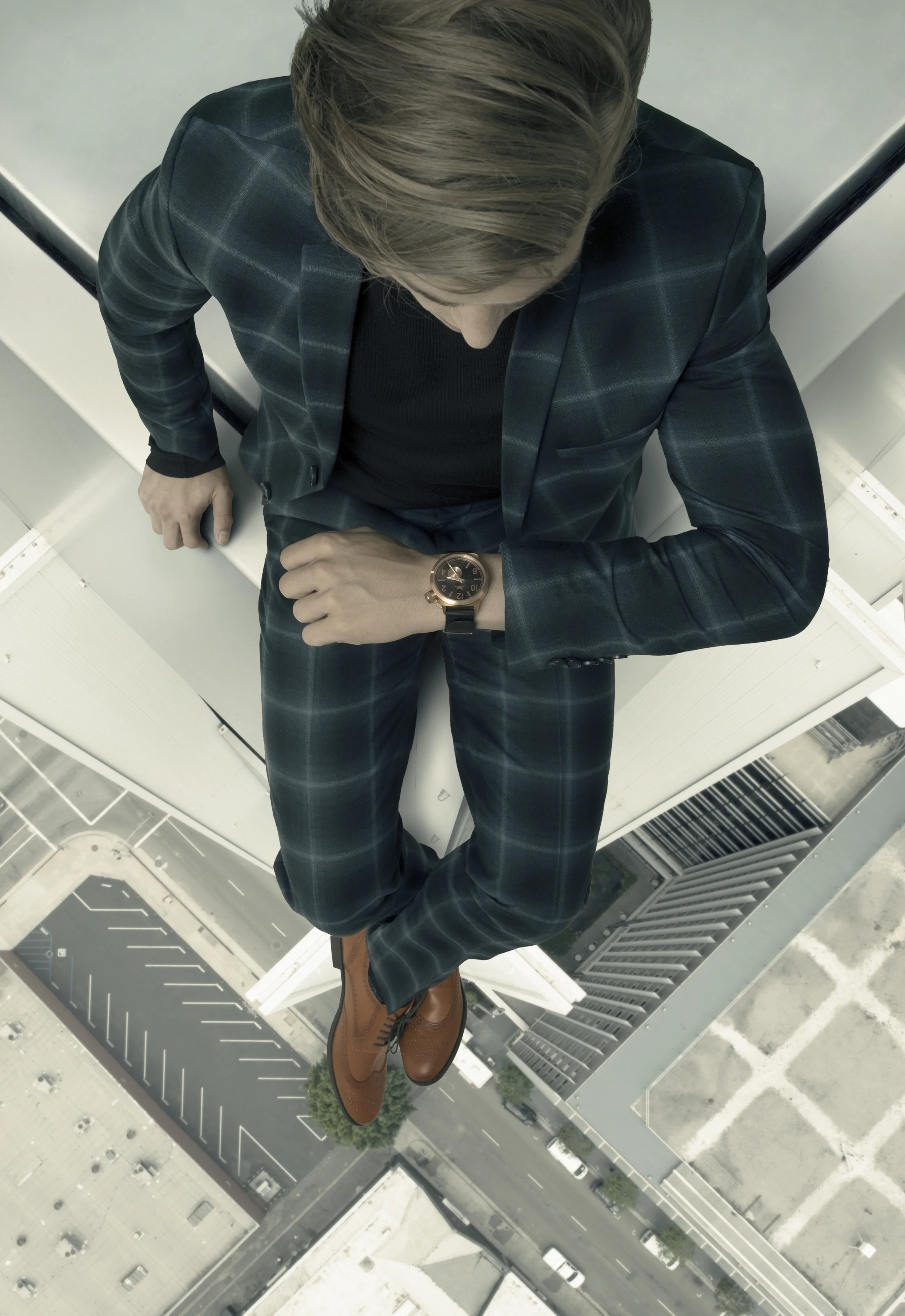 WatchGuyOnLedge.jpg