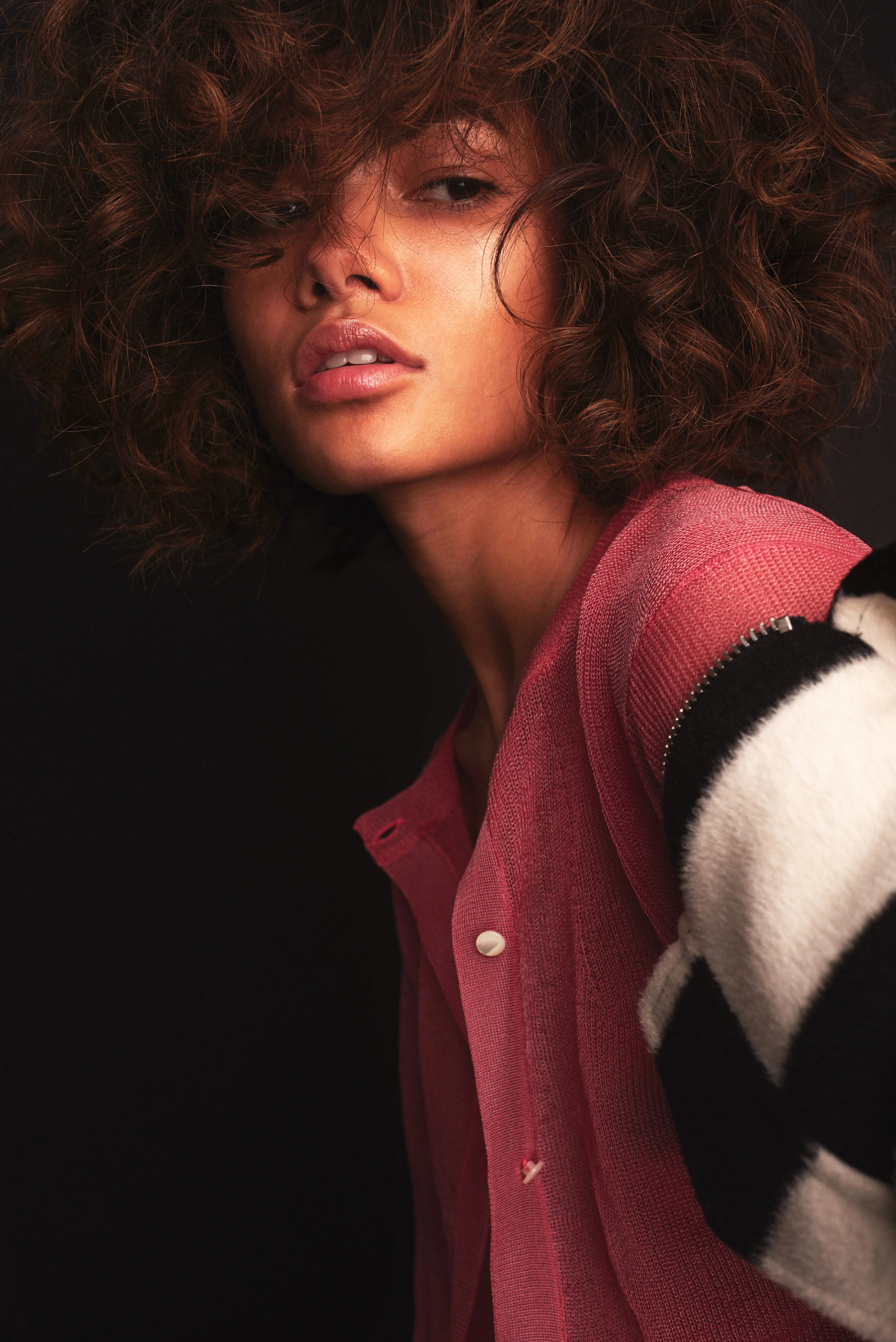 Cenit by Benjamin Askinas