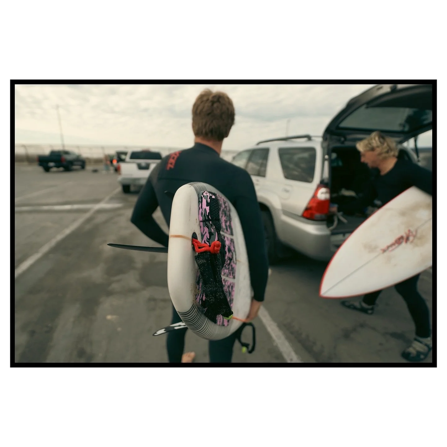 A pre-surf @nathan____bradbury &amp; @blaze_roche lot moment&hellip; dammit!&reg;️🌊