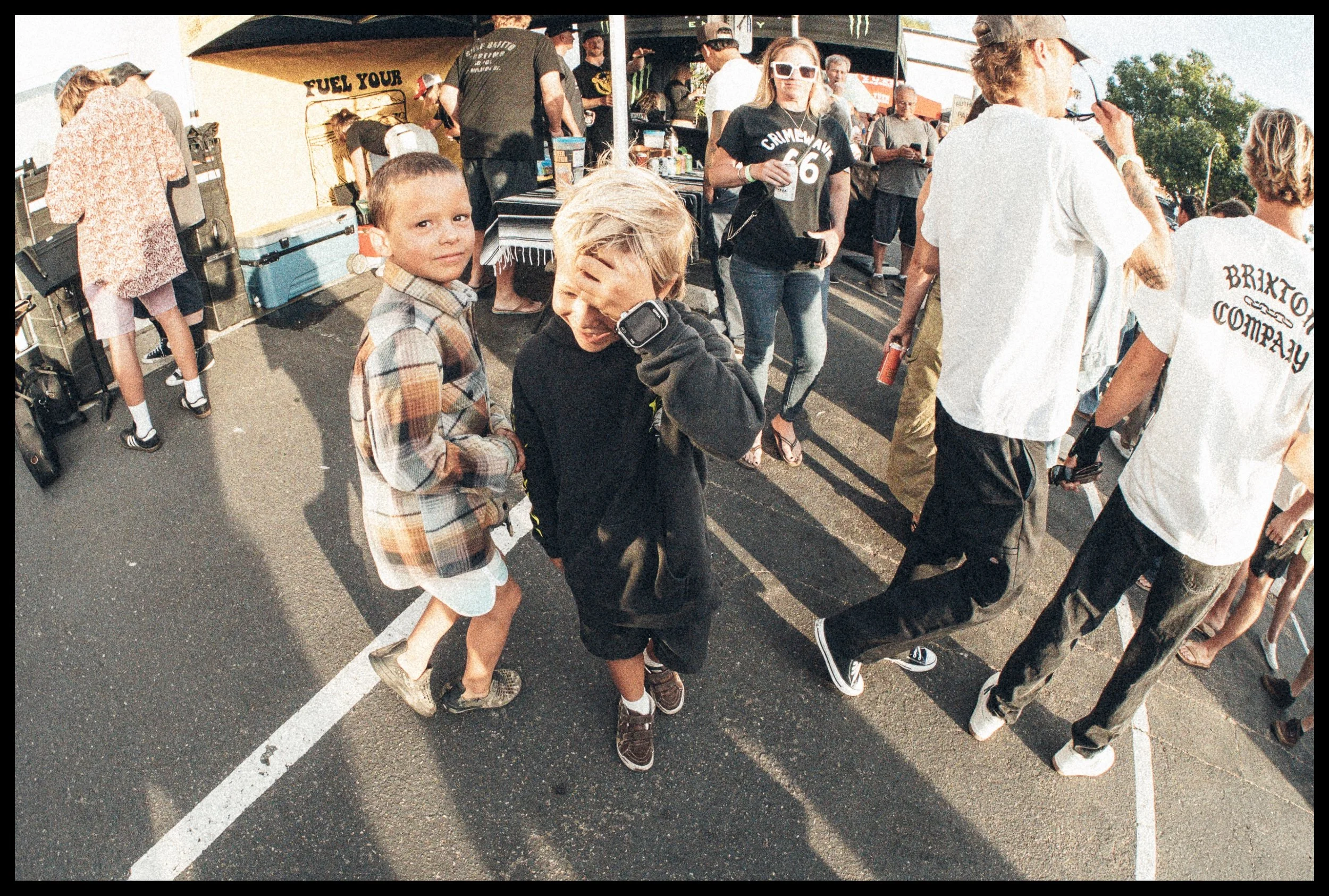 groms