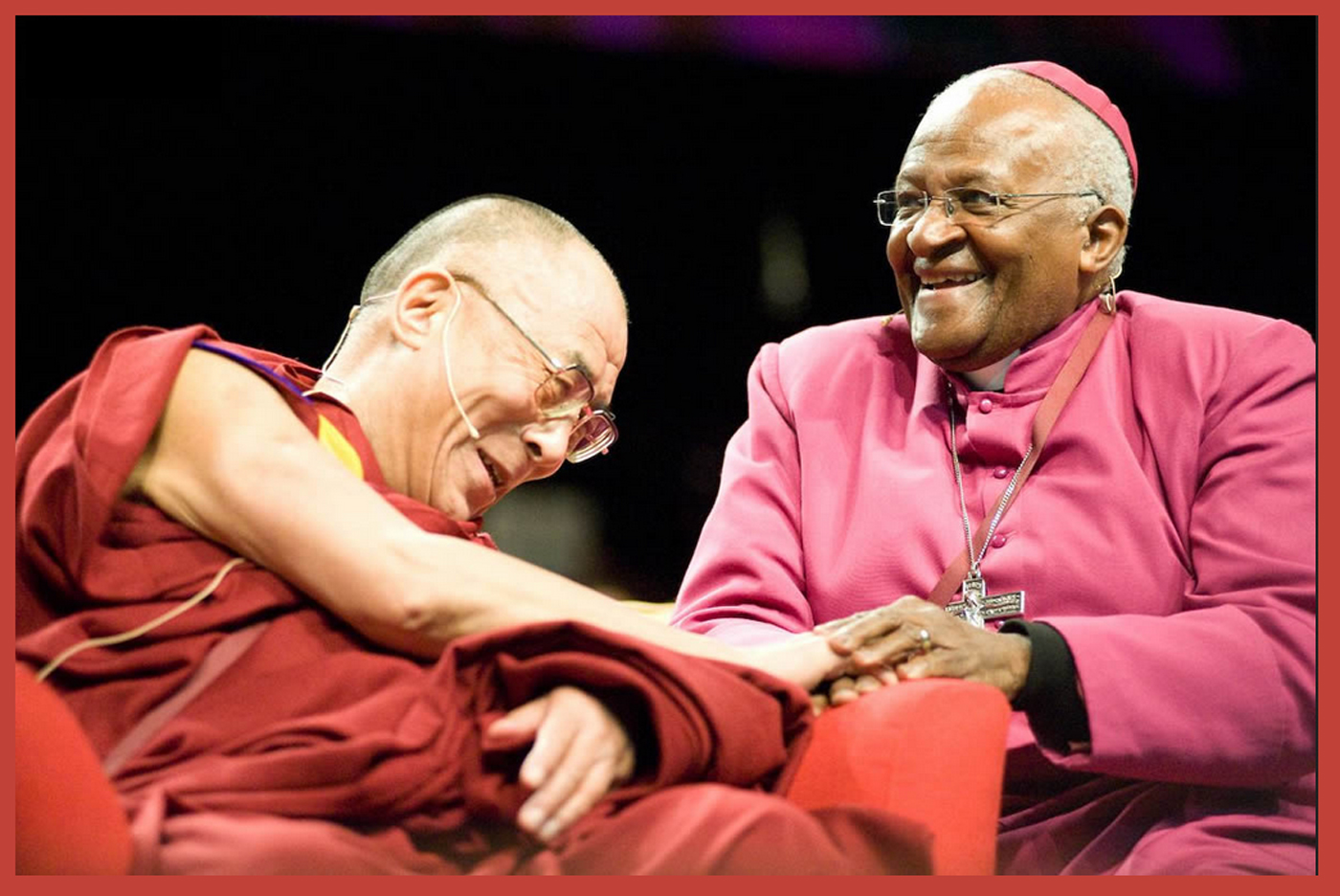 People with healthy EI have empathy for others . They enjoy connecting with people, they will see and feel for people because they have a genuine interest in others' wellbeing .