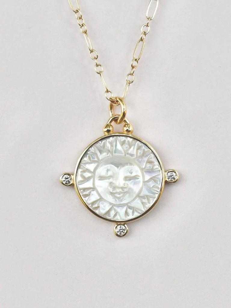 Sol Necklace | Gold | Mother of Pearl &amp; Diamond