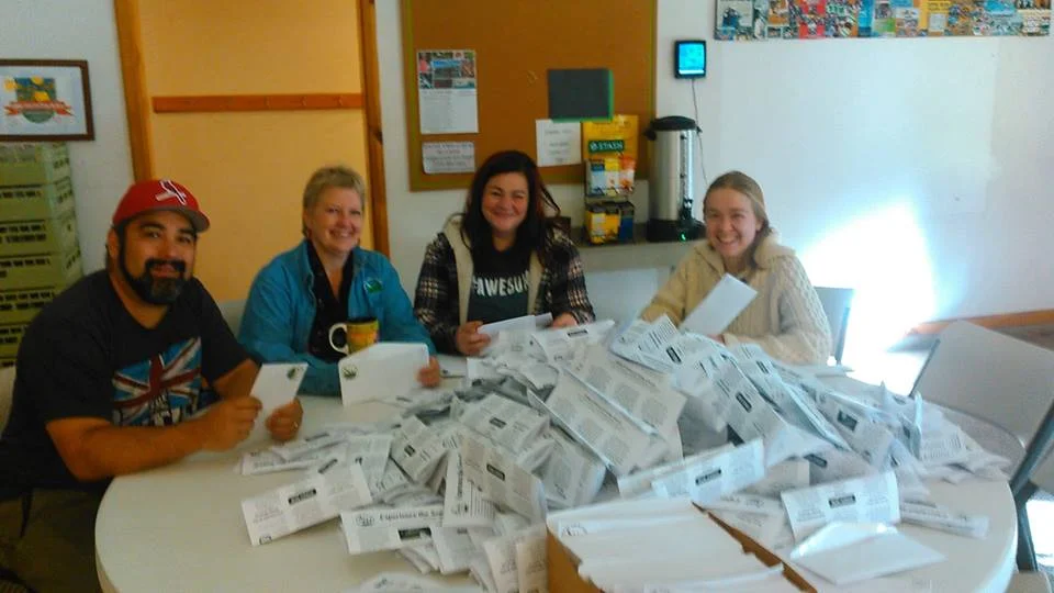 stuffingEnvelopes.jpg