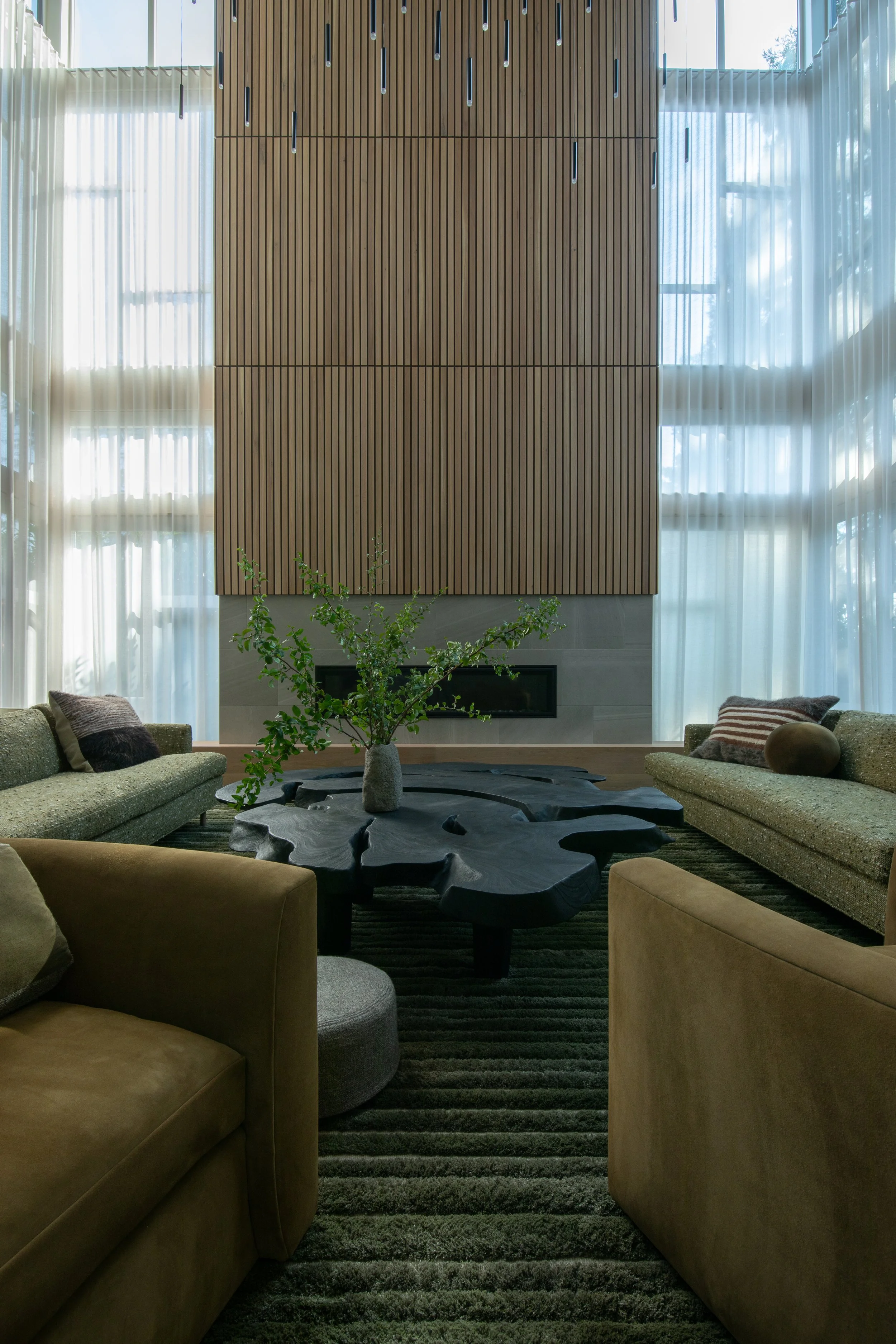 MERCER - Living 3-1-2.jpg