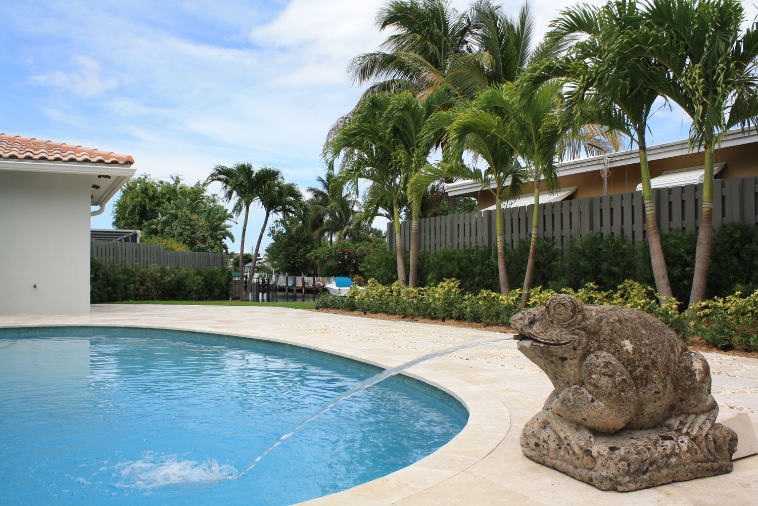 DEERFIELD BEACH, FL