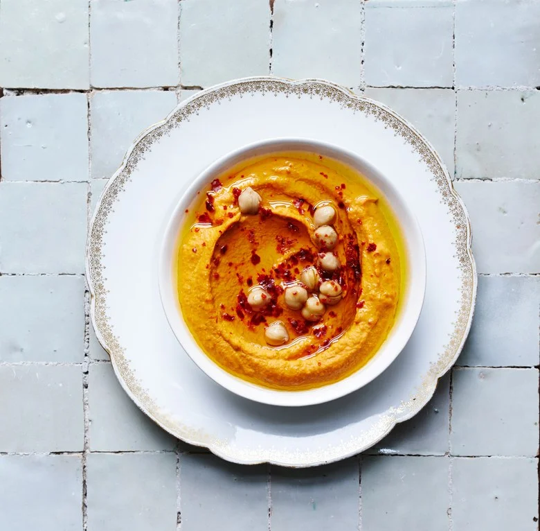 A Hummus Crawl Through Israel With the “Chickpea Whisperer”
