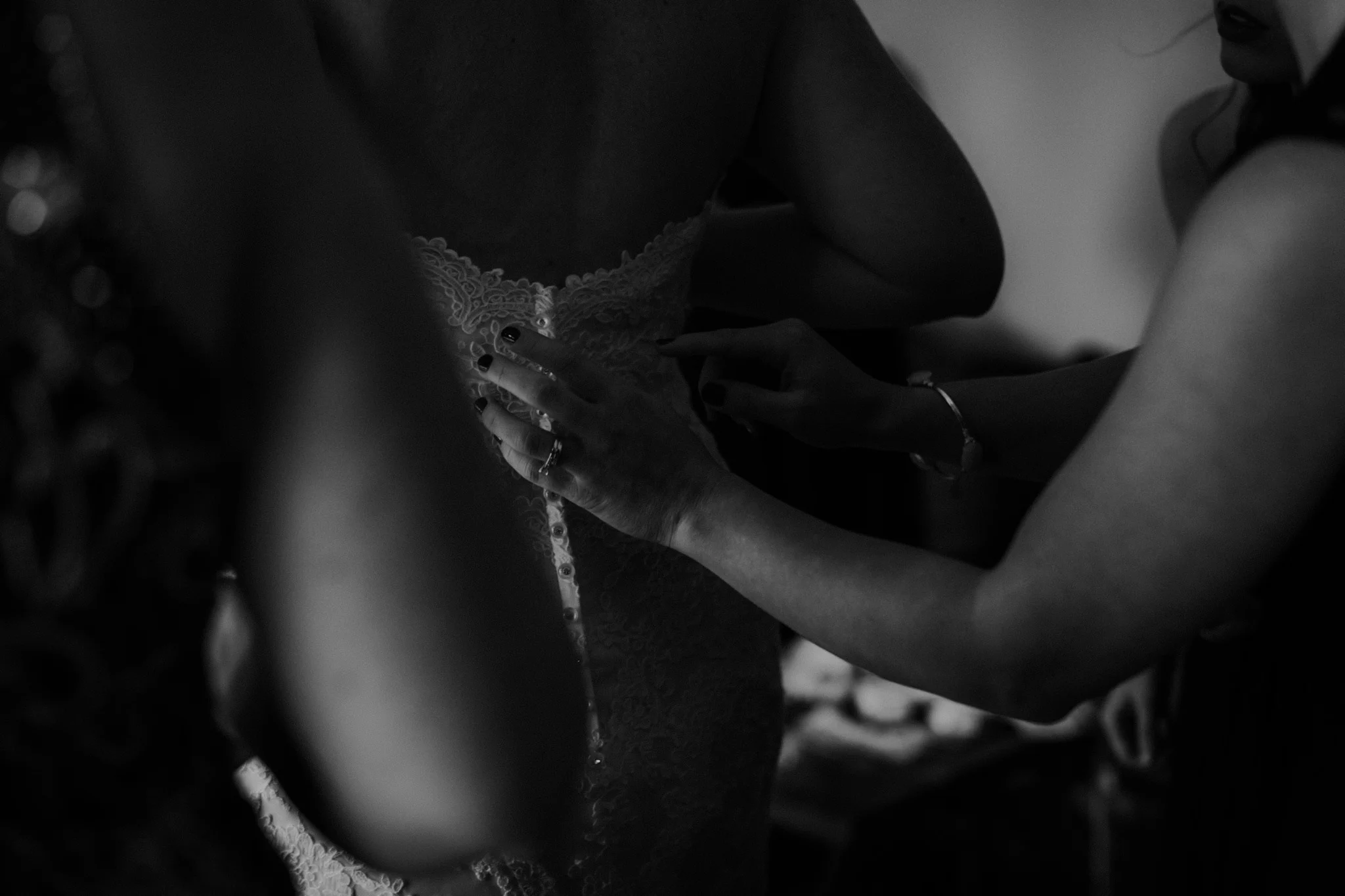 17-09-15 Lindsey and Brandon Wedding Edited-223_WEB.jpg