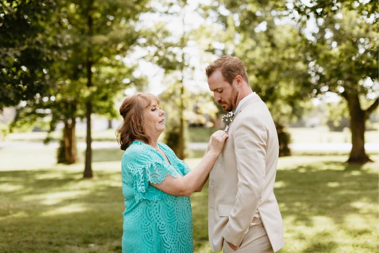 027_18-09-15 Brittany and Corey Wedding Edited-330.jpg