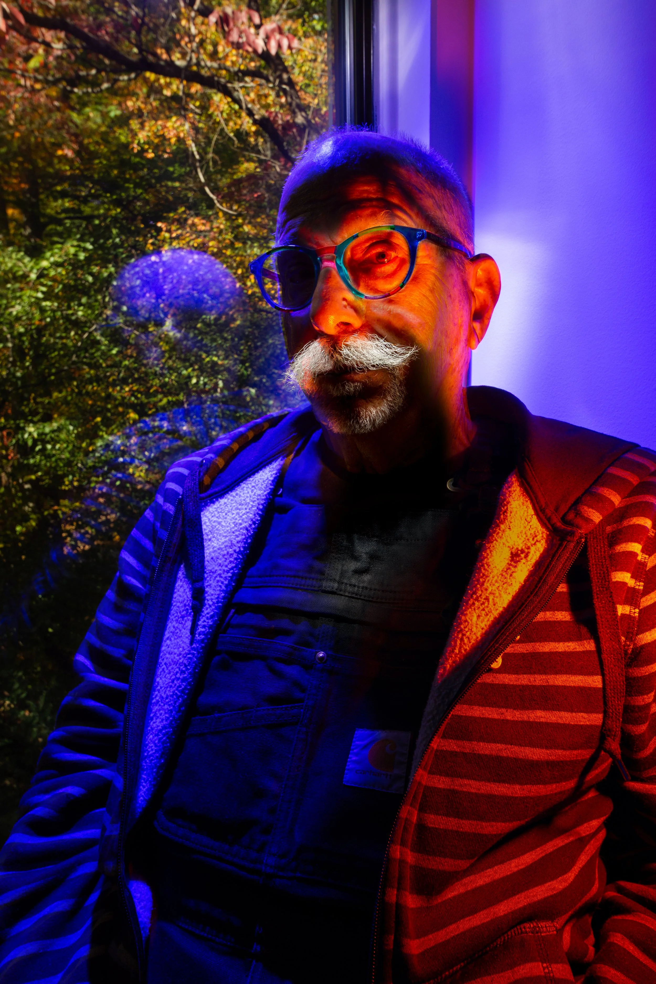 Strobes in blue and gold GRAHAM.jpg