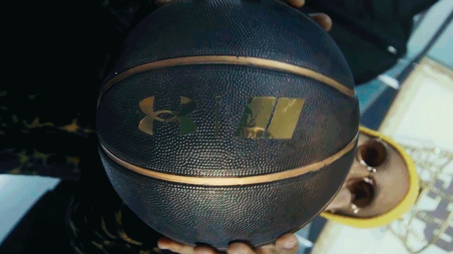 Under Armour : Historic Threads