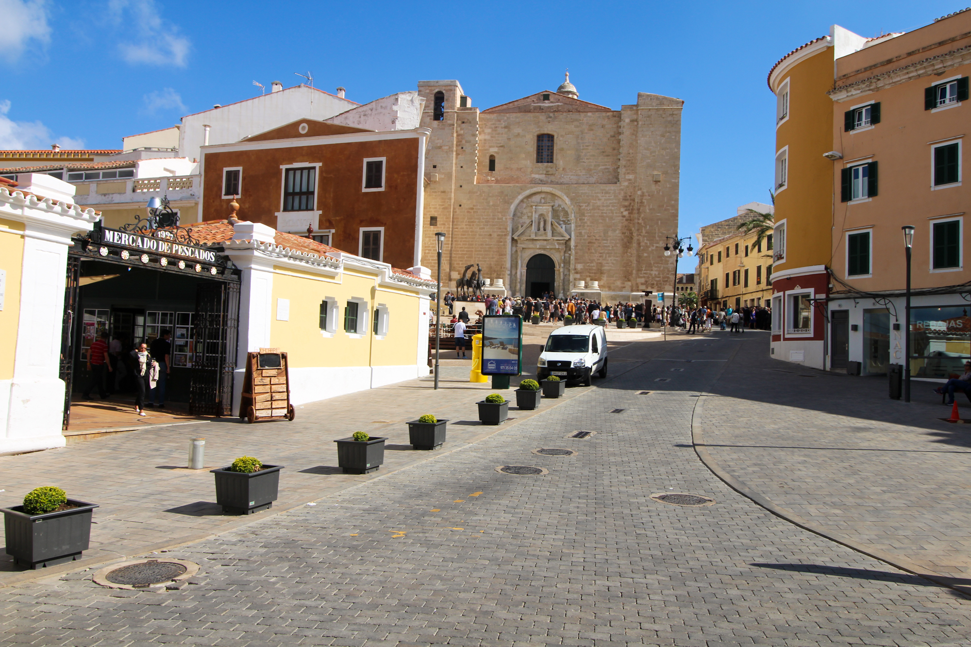 That's the fish market on the left