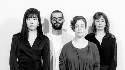 Concert: Yarn/Wire performs «Both sides. Now"