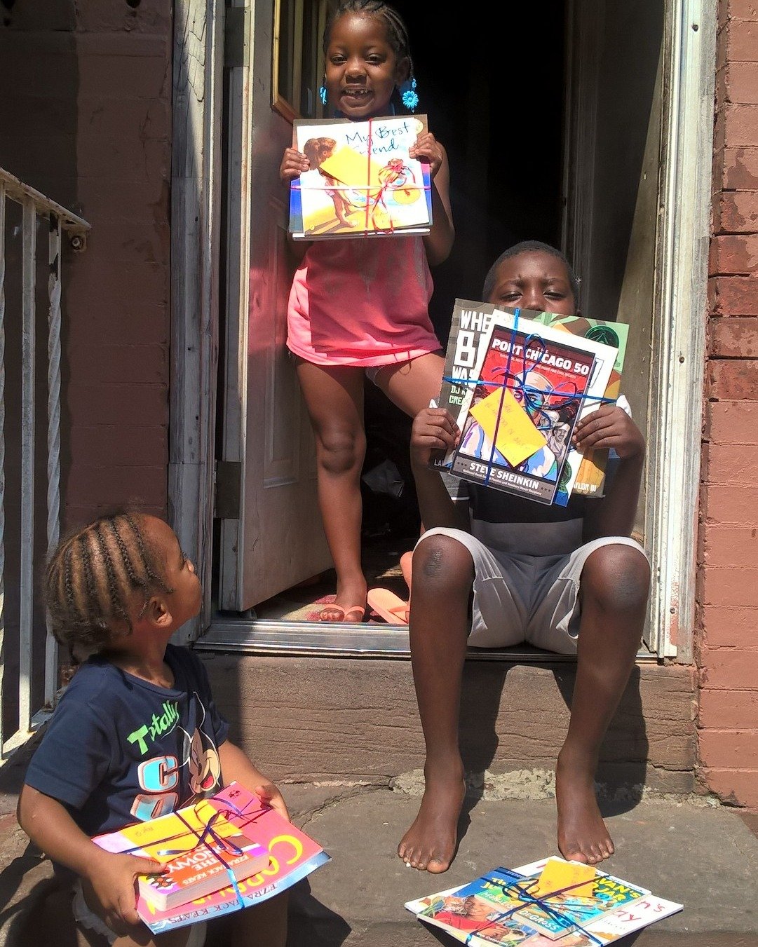 Looking back at our Words on Wheels deliveries from 2017! It is always so great to see our books in new hands ❤️📚

#tbt #TreeHouseBooks #rootingcommunity