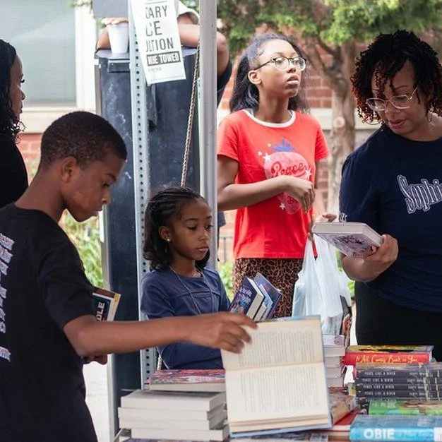 Special thanks to our book partners, Running Press and The Free Books Project, who helped to make this year's Philadelphia Literacy Day a huge success. We gave out close to 1,500 books this year, all thanks to their generous donations! 

Also, thanks