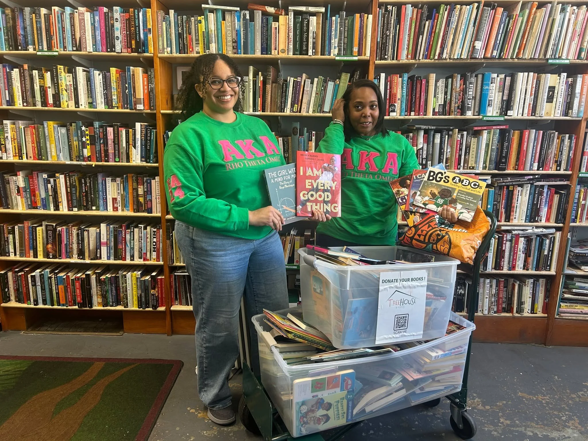 Thank you so much to AKA Rho Theta Omega chapter for the annual Black History Month book drive you ran. You always bring us the greatest books! 

If your organization would like to run a Book Drive with us check out the email emma@treehousebooks.org 