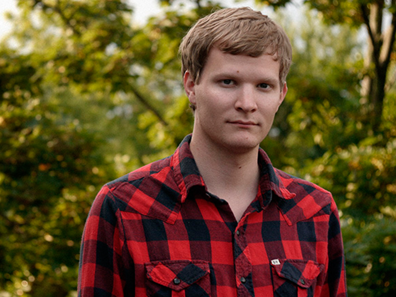 Ryan Glover is an independent filmmaker and freelance cinematographer from Toronto. He graduated Humber College’s Film and Television program in 2008. He, along with Krista Dzialoszynski, recently completed work on their first feature film “Hills Green”. Ryan was a camera operator and 2nd unit director of photography on Kate Melville’s feature debut “Picture Day”, which premiered at the Toronto International Film Festival in 2012. He was also the cinematographer on José Lourenço’s short “Hollow Bones”, which debuted at the Vancouver International Film Festival. Currently, he continues to work as a cinematographer while preparing his second feature film.