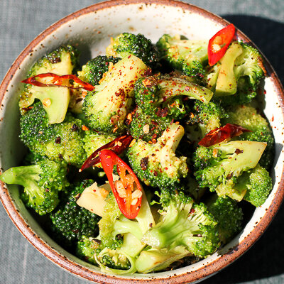 THREE CHILLI BROCCOLI