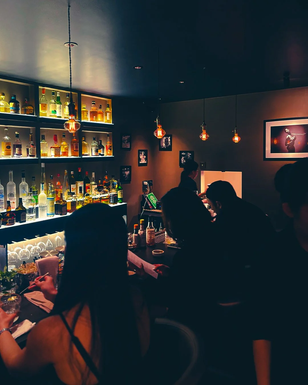 Round up your friends
Meet us at the bar
This is what a good night in Vientiane looks like
Reserve - link in bio
