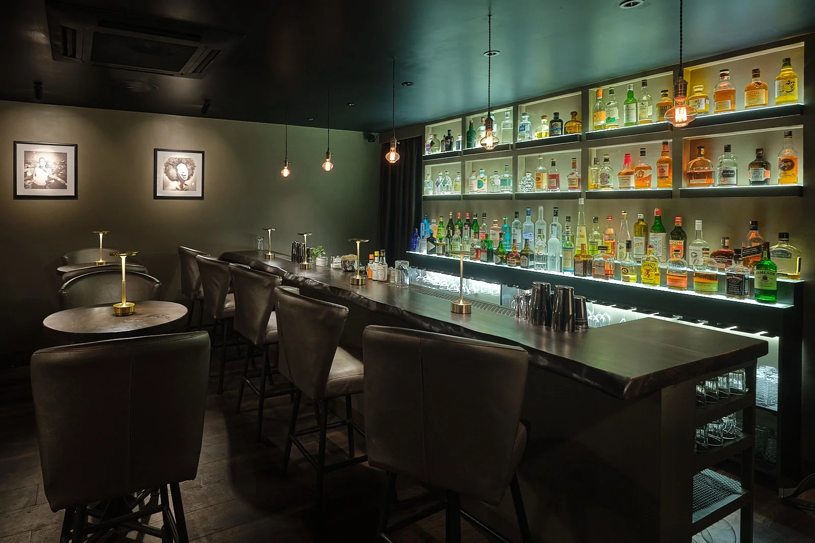 Bar Interior 4.jpg
