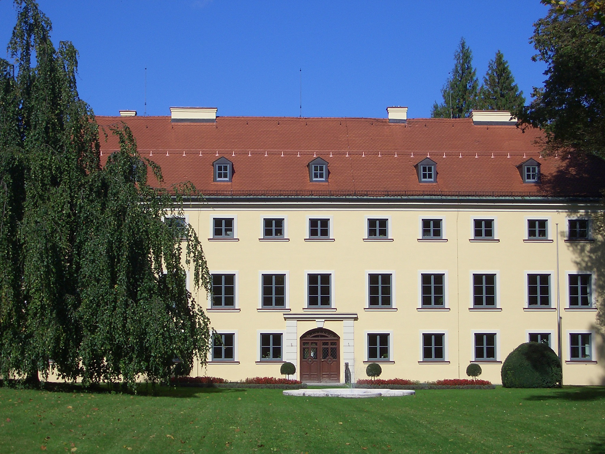 Schloß neu 006.jpg